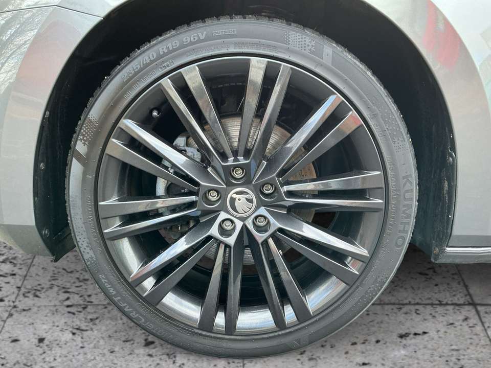 Car picture 8