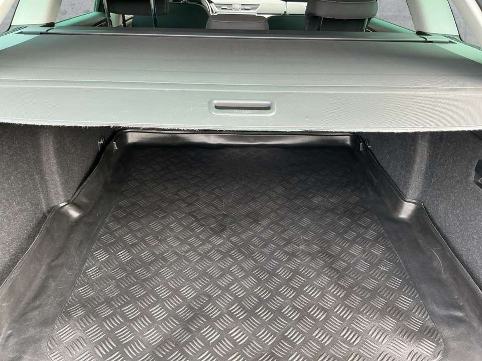 Car picture 14