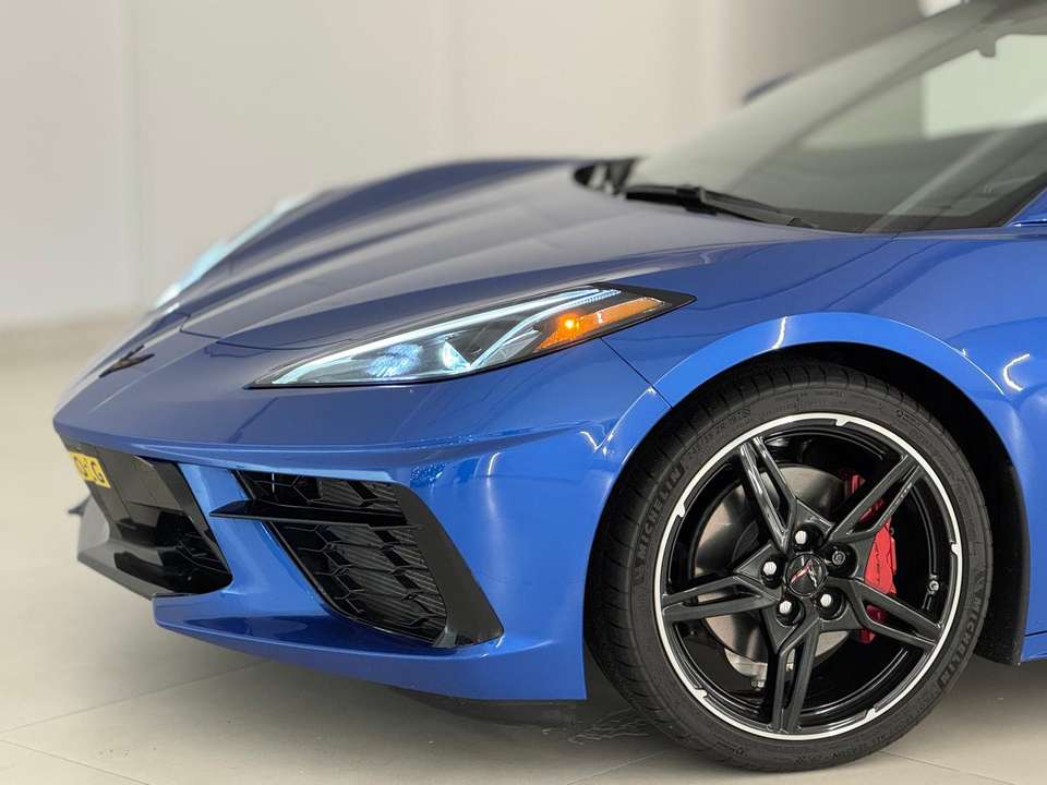 Chevrolet Corvette - Imagem 3