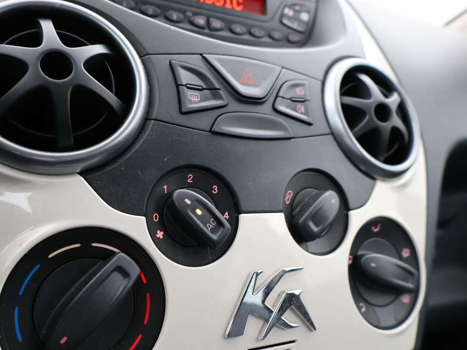 Car picture 14