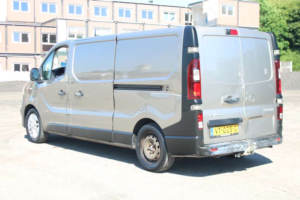 Car picture 6