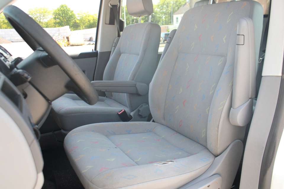 Car picture 9