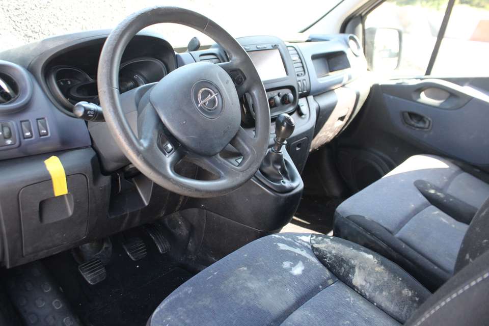Car picture 12