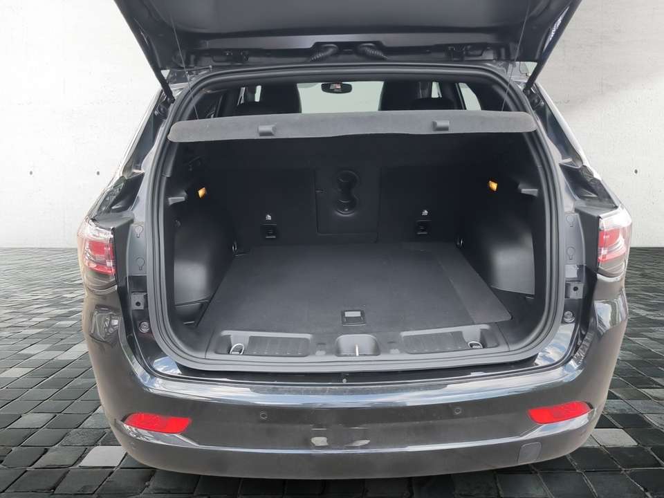 Car picture 6