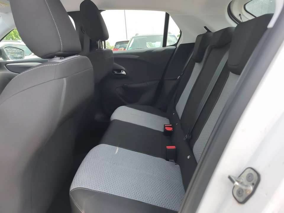 Opel Corsa - Imagem 8