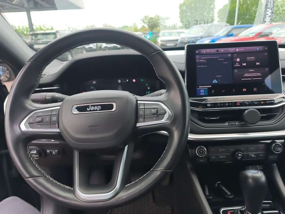 Car picture 9