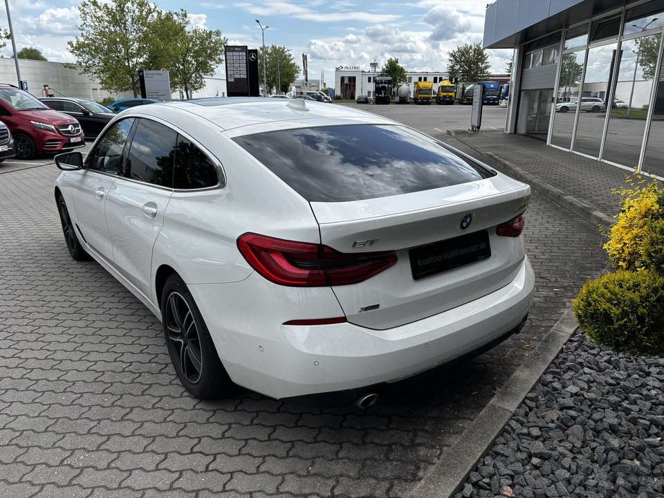 Car picture 6