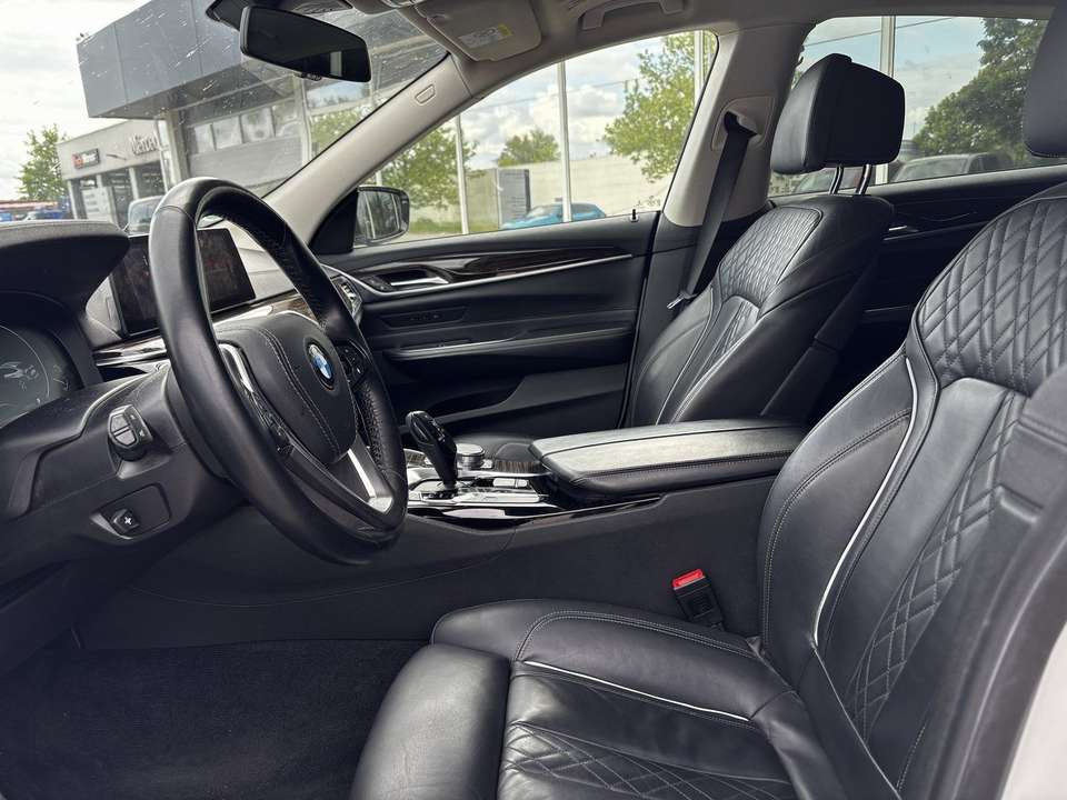 Car picture 10