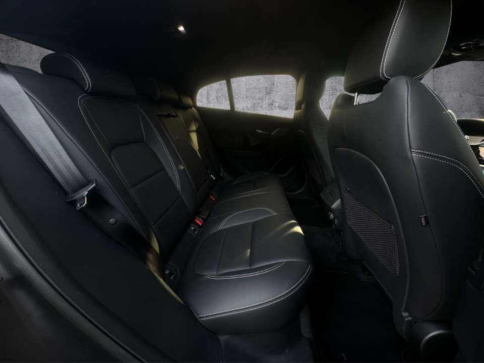 Car picture 5