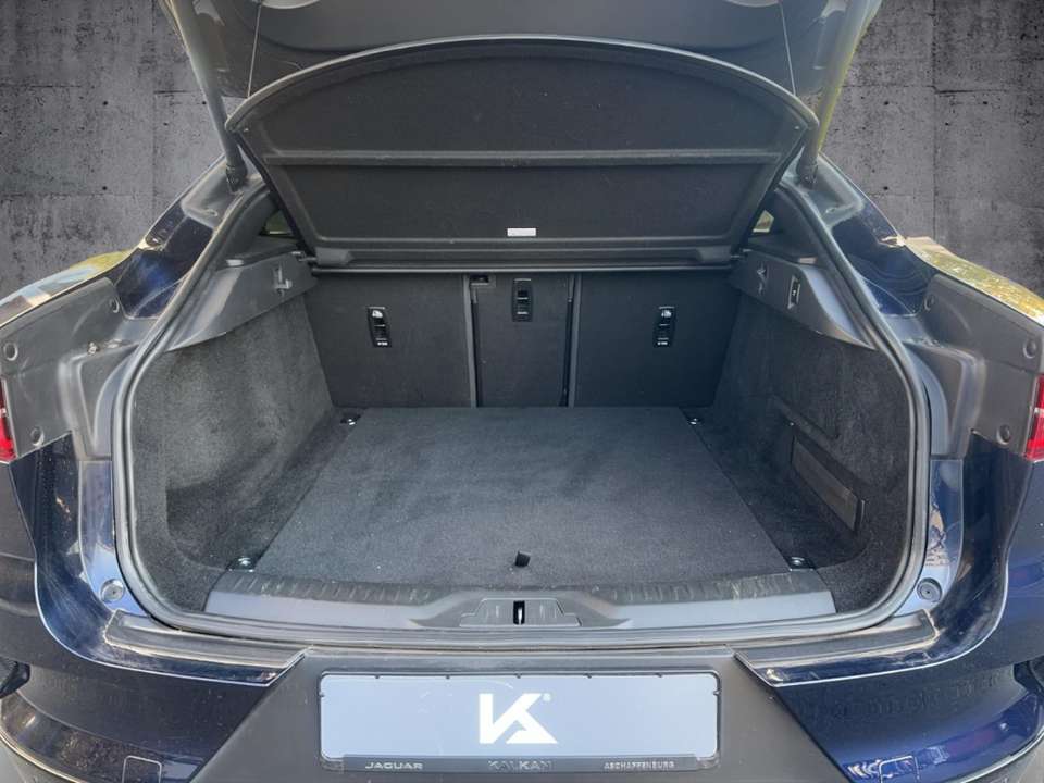 Car picture 9