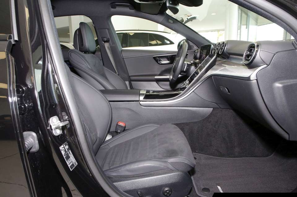 Mercedes-Benz C 180 - Imagem 6