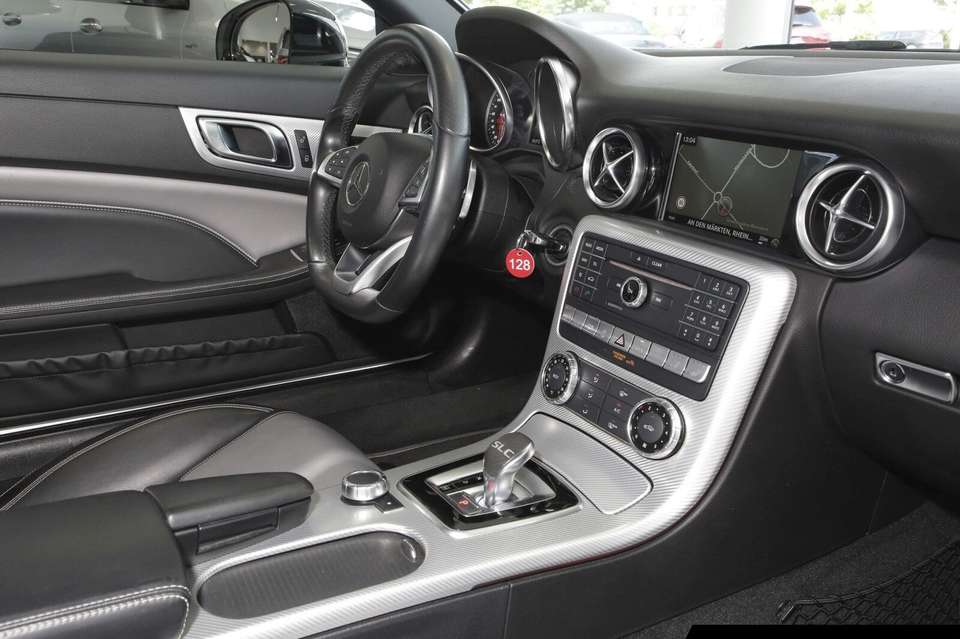 Car picture 9