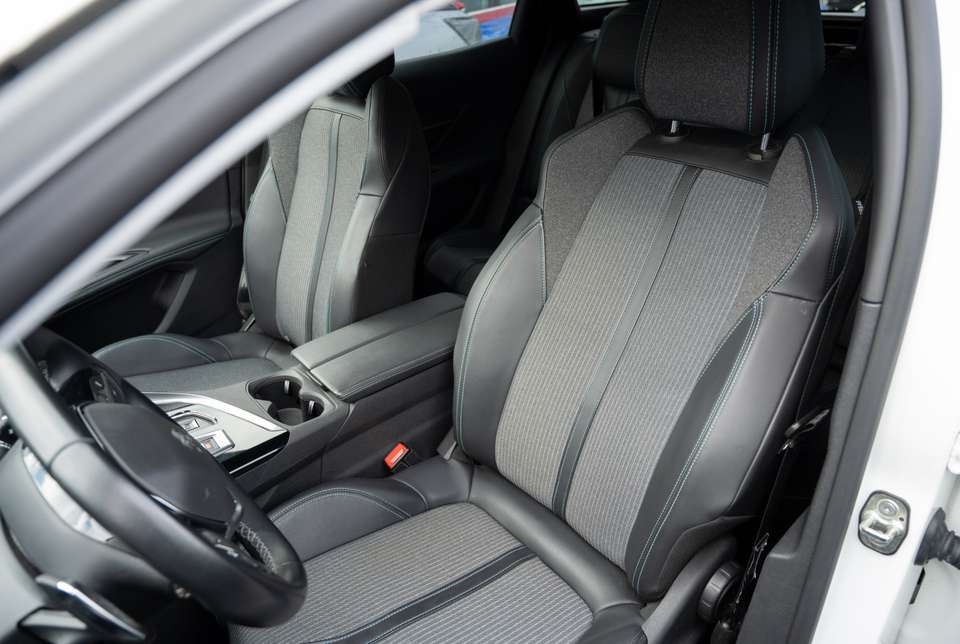 Car picture 6