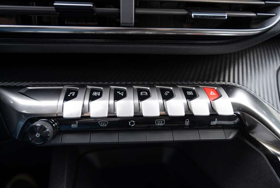 Car picture 9