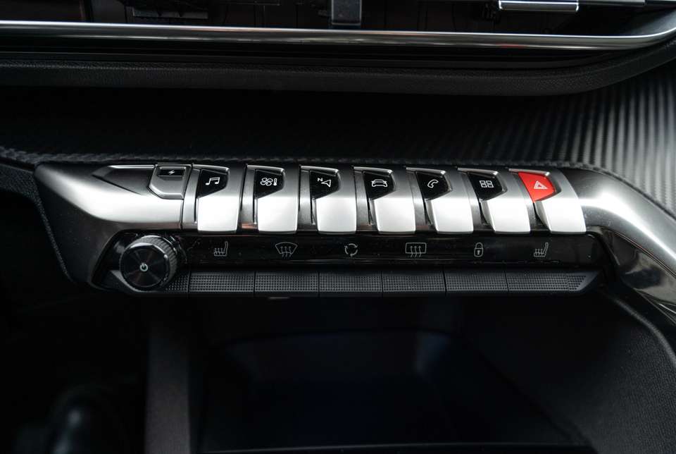 Car picture 9