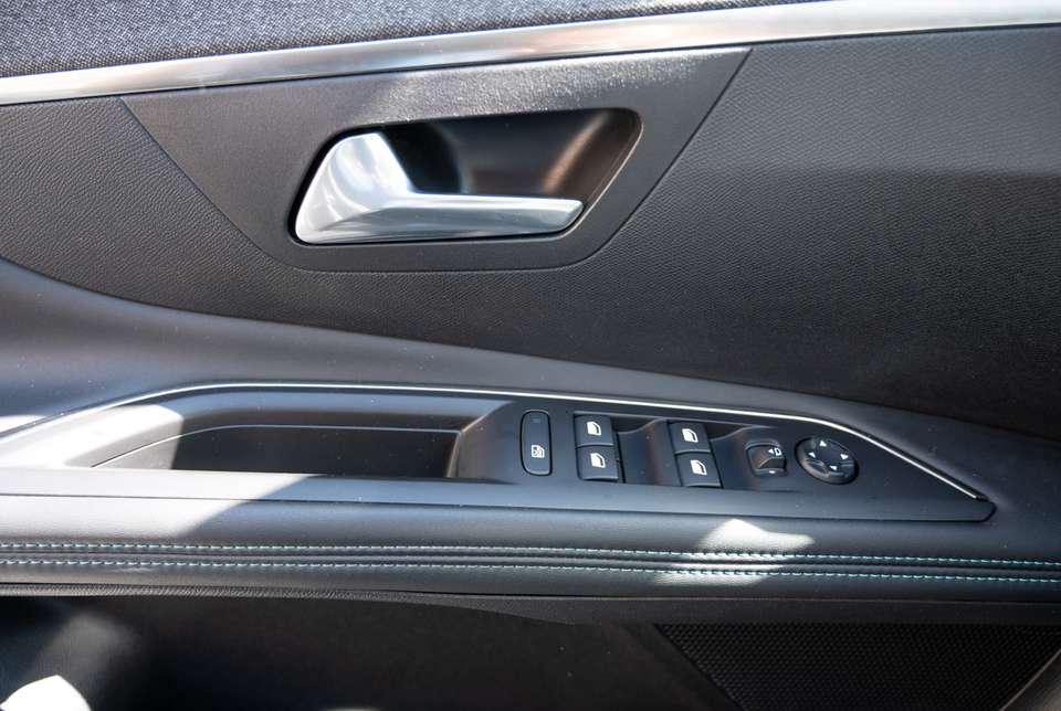 Peugeot 3008 - Imagem 12