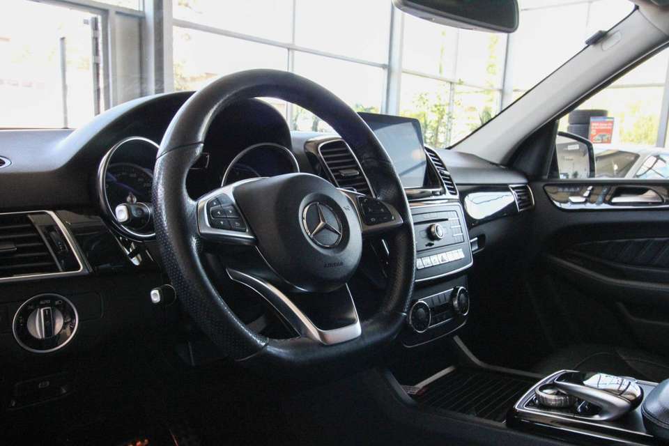 Mercedes-Benz GLE 250 - Imagem 13