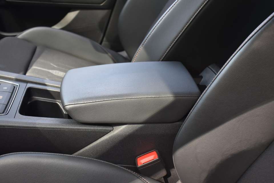 Car picture 11