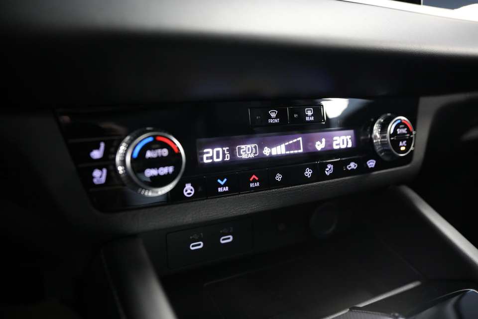 Car picture 16