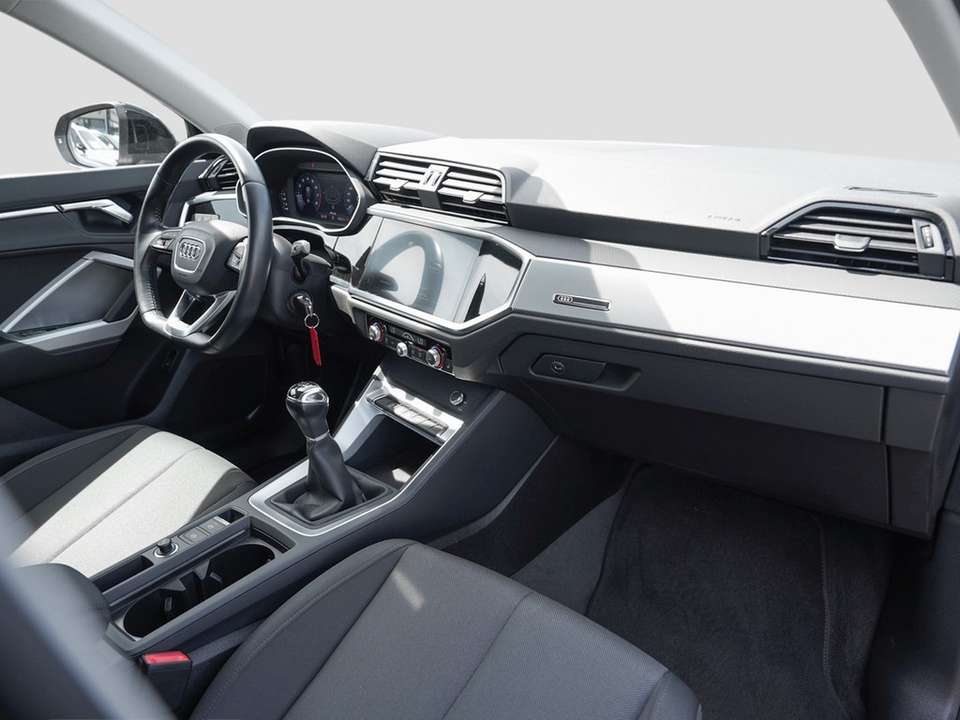 Car picture 9