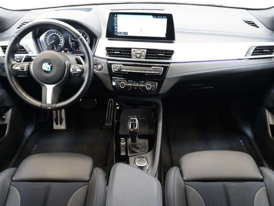 Car picture 8