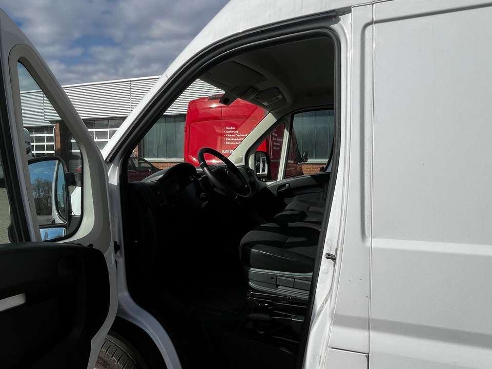 Car picture 13