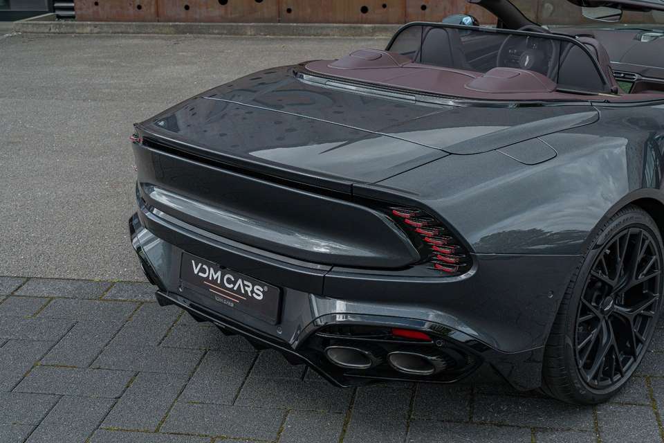 Aston Martin Vanquish - Imagem 15