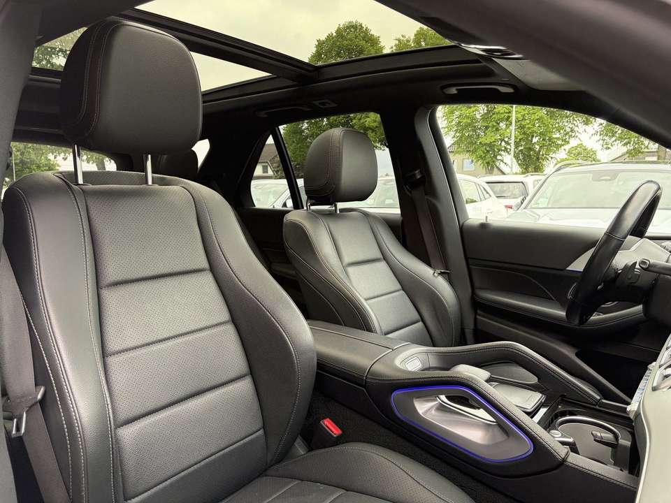 Car picture 9