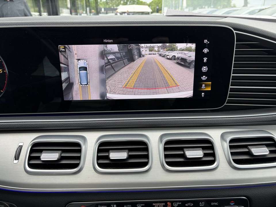 Car picture 10