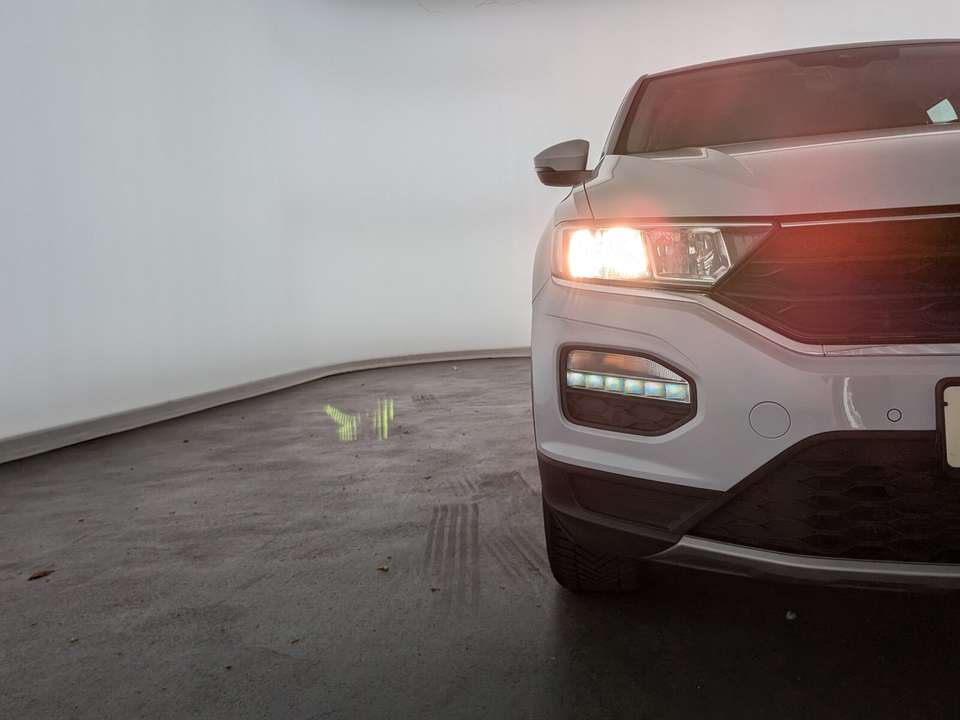Volkswagen T-Roc - Imagem 3