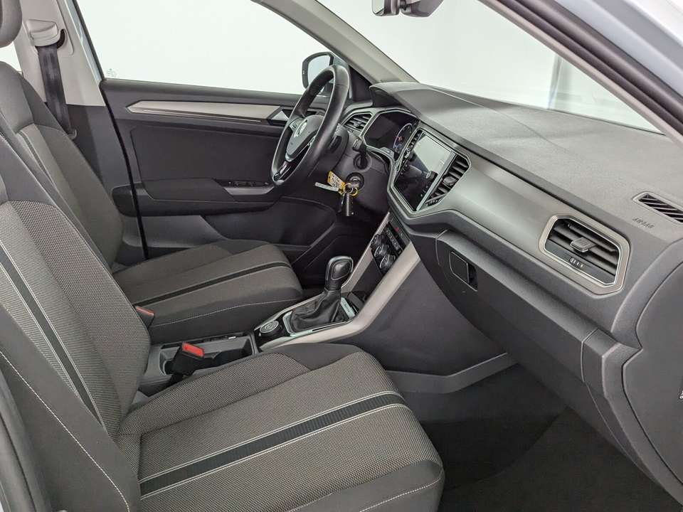 Volkswagen T-Roc - Imagem 13