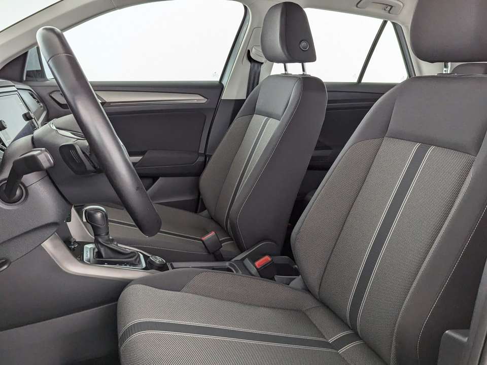Volkswagen T-Roc - Imagem 15