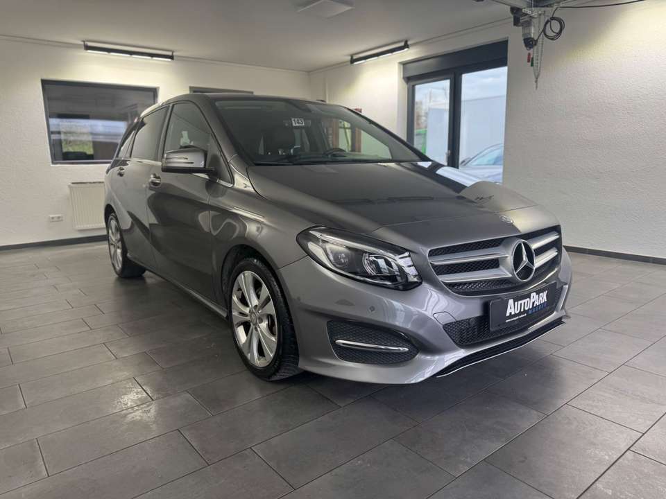 Mercedes-Benz B 180 - Imagem 5
