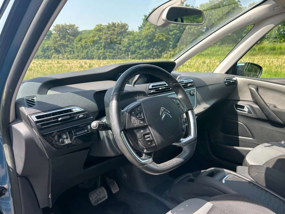 Citroen Grand C4 Picasso - Imagem 13