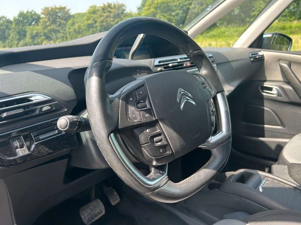 Citroen Grand C4 Picasso - Imagem 15