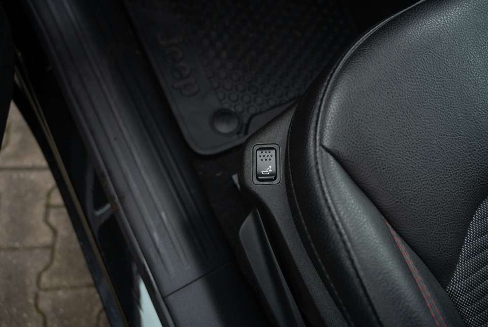 Car picture 9