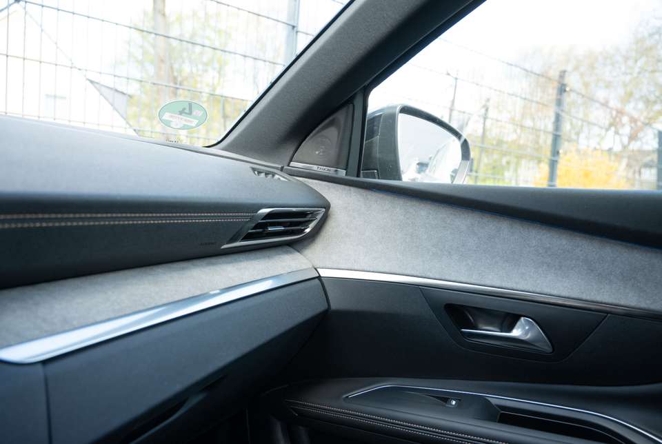 Car picture 10