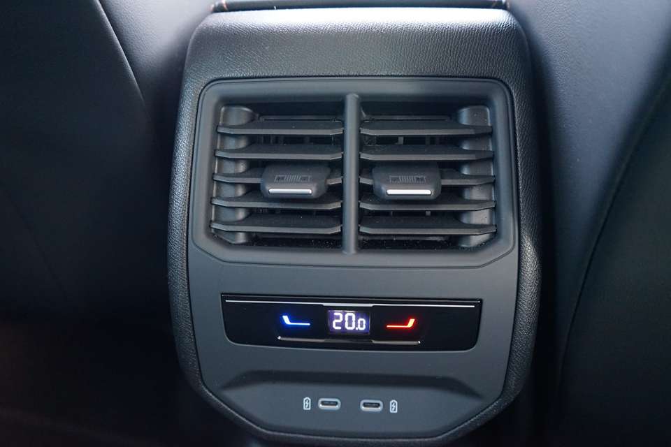 Car picture 10