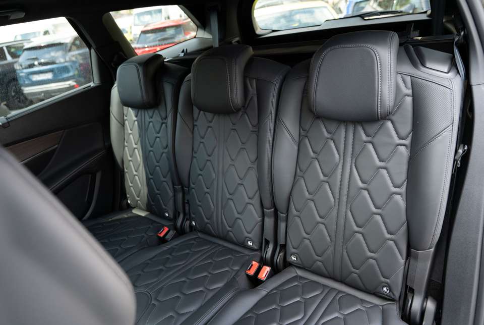 Car picture 8