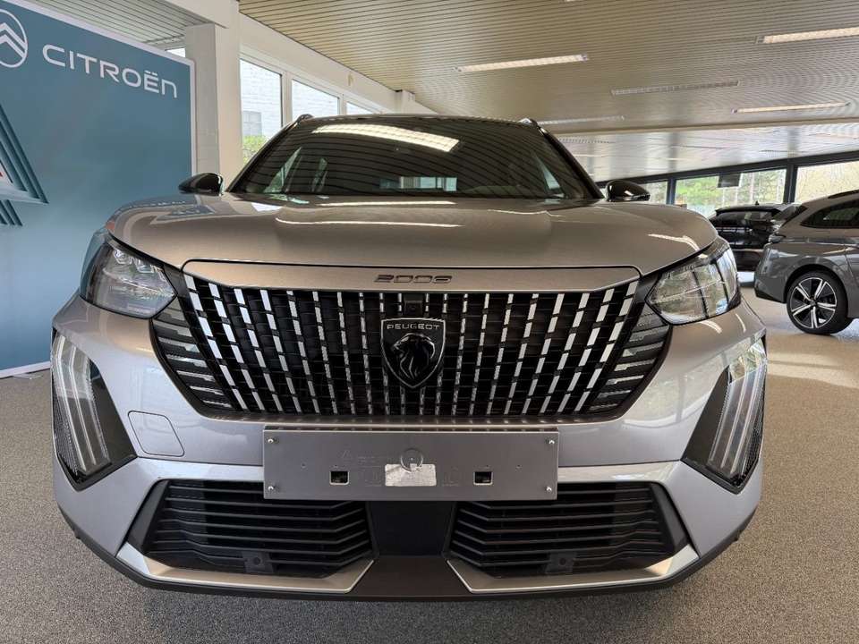 Car picture 11