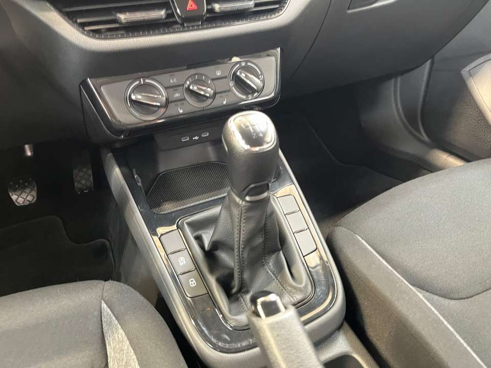 Car picture 9