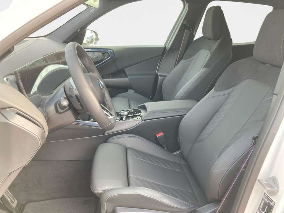 Car picture 11