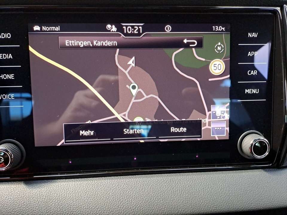 Car picture 11