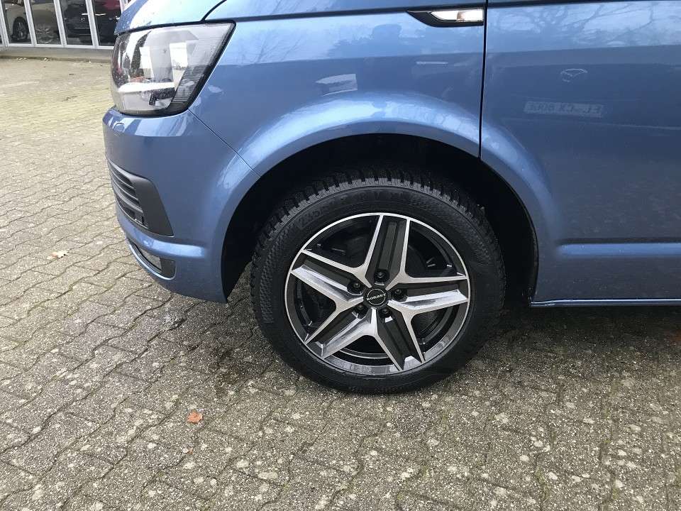 Car picture 2