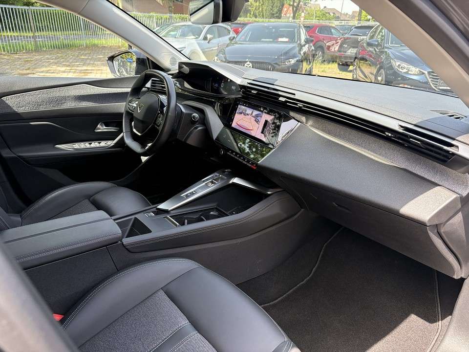 Car picture 8