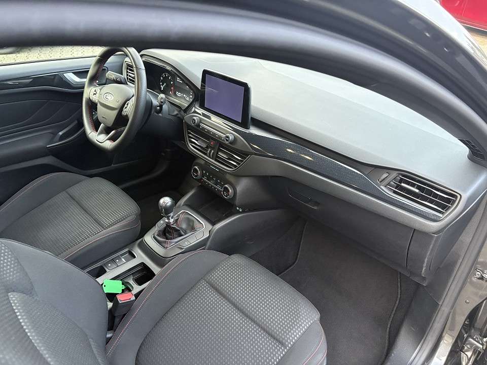 Ford Focus - Imagem 9