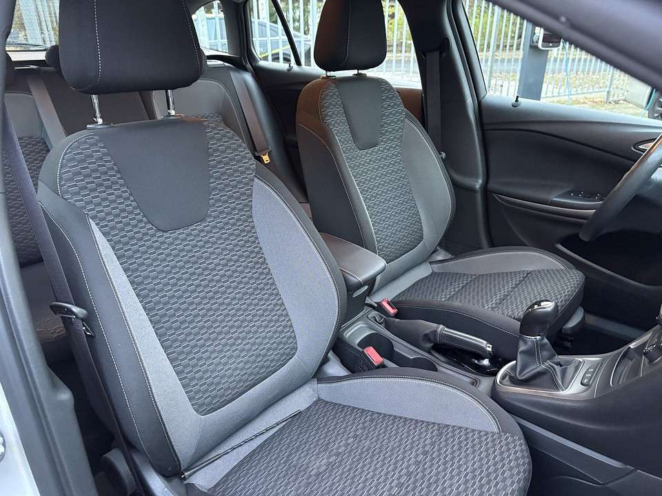 Opel Astra - Imagem 10