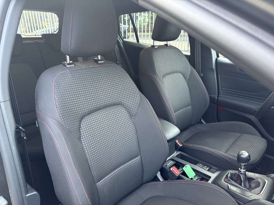Ford Focus - Imagem 10