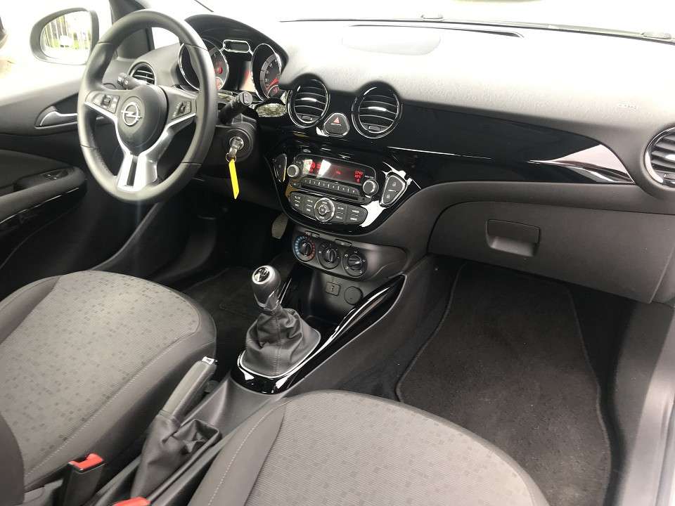 Opel Adam - Imagem 10