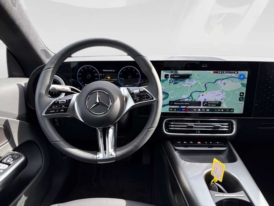 Mercedes-Benz CLA 200 - Imagem 8